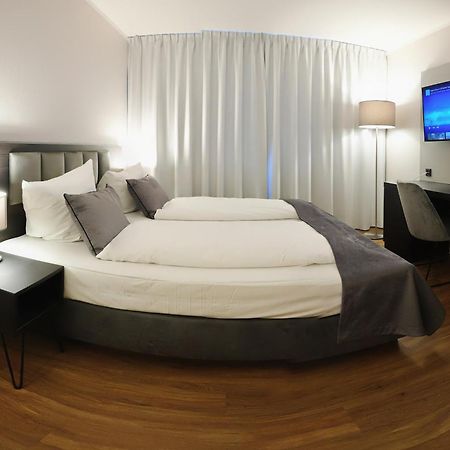 Hotel B99 Όφενμπαχ Εξωτερικό φωτογραφία