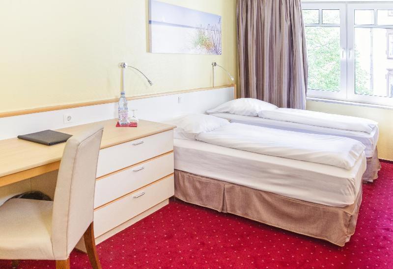 Hotel B99 Όφενμπαχ Δωμάτιο φωτογραφία