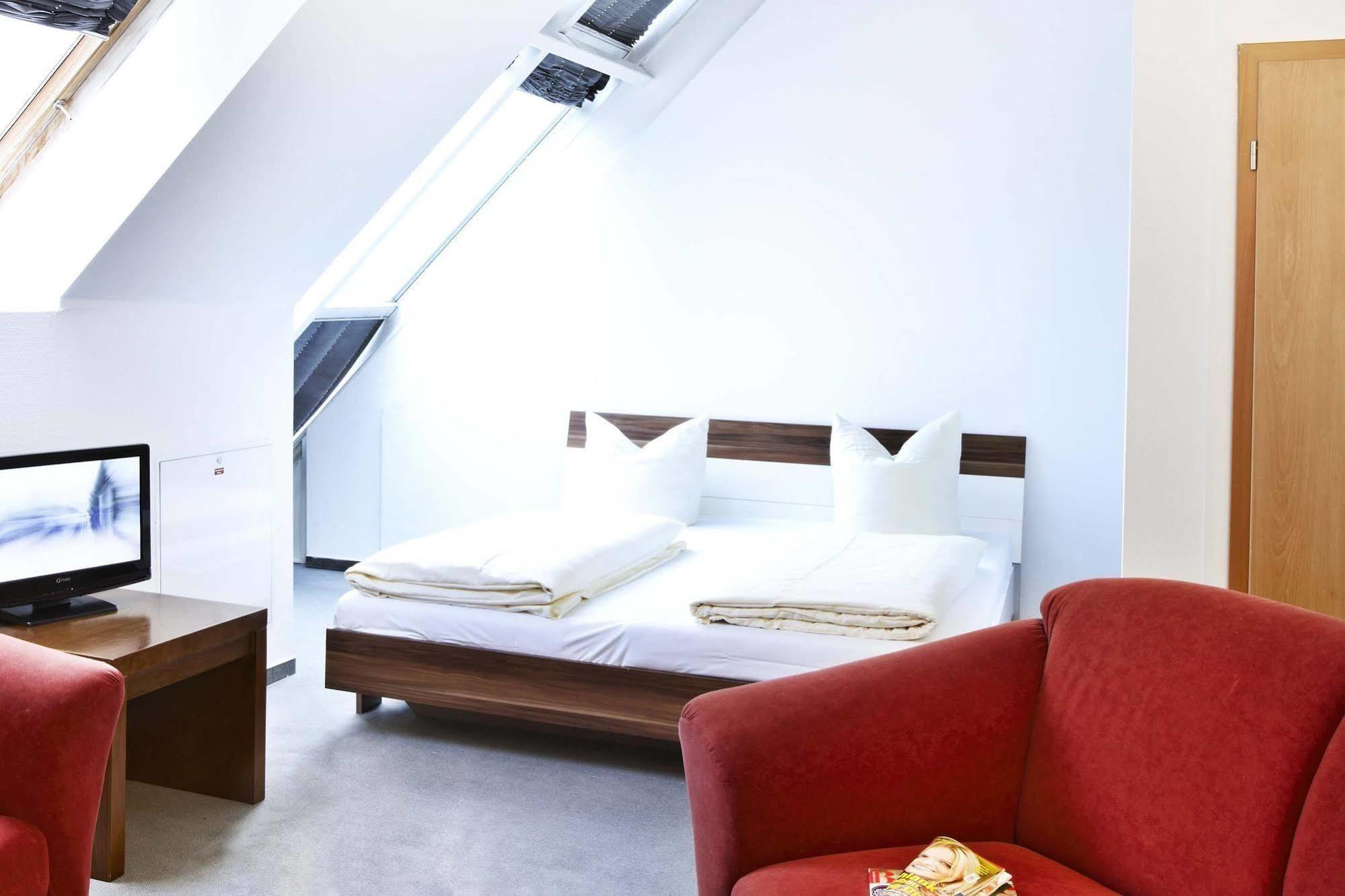 Hotel B99 Όφενμπαχ Εξωτερικό φωτογραφία